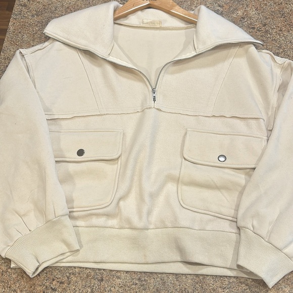 New In Half Zip Fleece Pullover Cream Womens Size  Large Cargo Pockets Relaxed - Picture 11 of 11